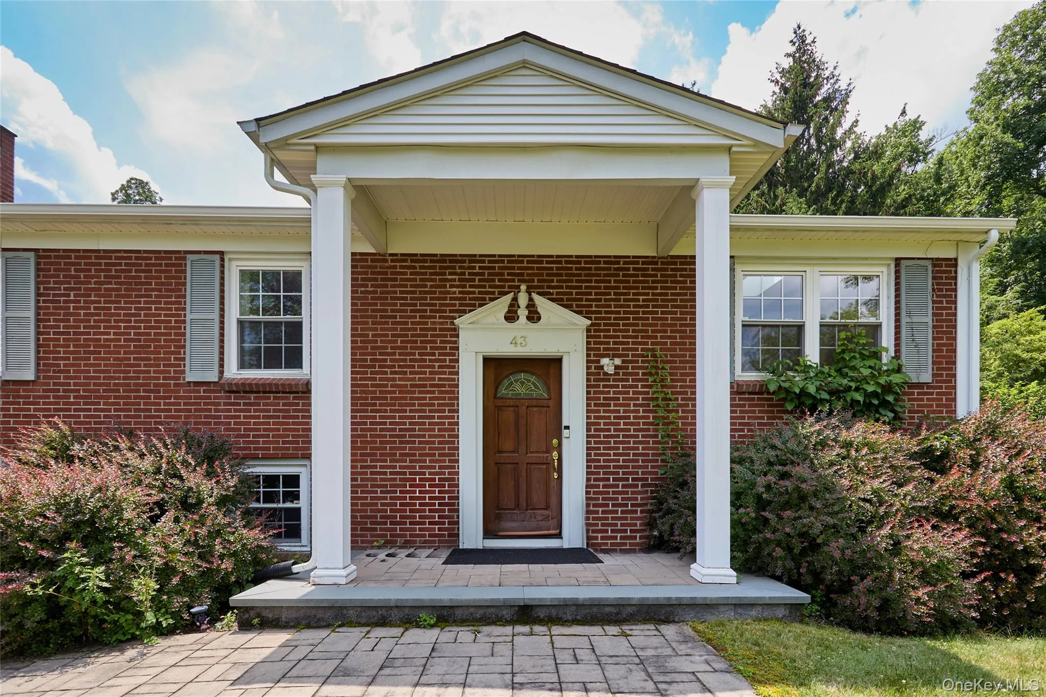 43 Sunset Terrace, Woodbury, NY, 3 Bedrooms Bedrooms, 9 Rooms Rooms,2 BathroomsBathrooms,Residential,For Rent,Sunset,0,965720 43 Sunset Terrace, Woodbury, NY, 3 Bedrooms Bedrooms, 9 Rooms Rooms,2 BathroomsBathrooms,Residential,For Rent,Sunset,0,965720
