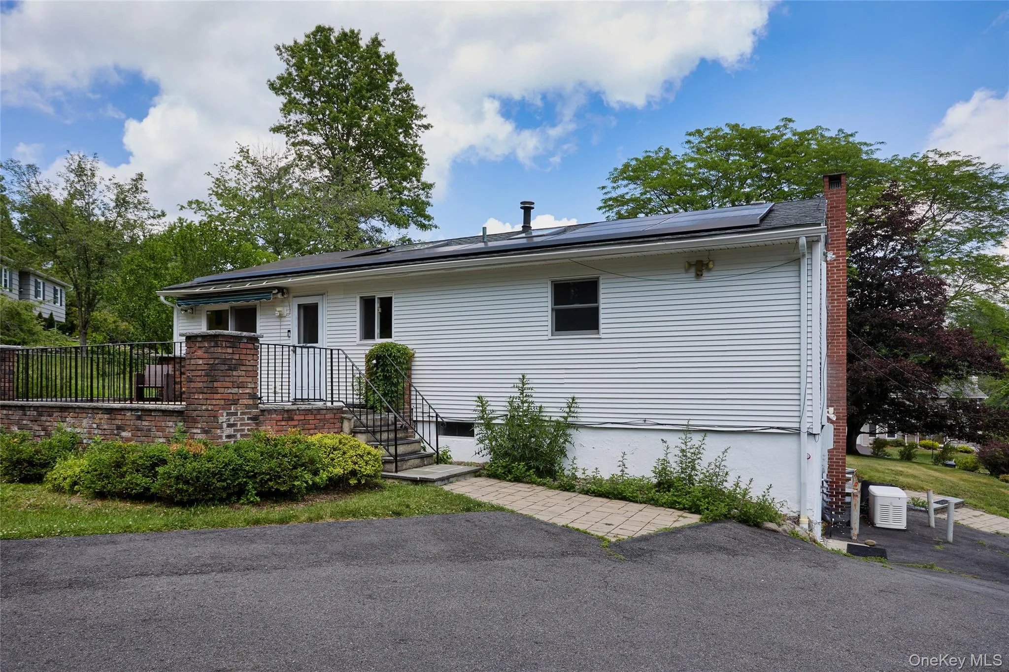 43 Sunset Terrace, Woodbury, NY, 3 Bedrooms Bedrooms, 9 Rooms Rooms,2 BathroomsBathrooms,Residential,For Rent,Sunset,0,965720 43 Sunset Terrace, Woodbury, NY, 3 Bedrooms Bedrooms, 9 Rooms Rooms,2 BathroomsBathrooms,Residential,For Rent,Sunset,0,965720
