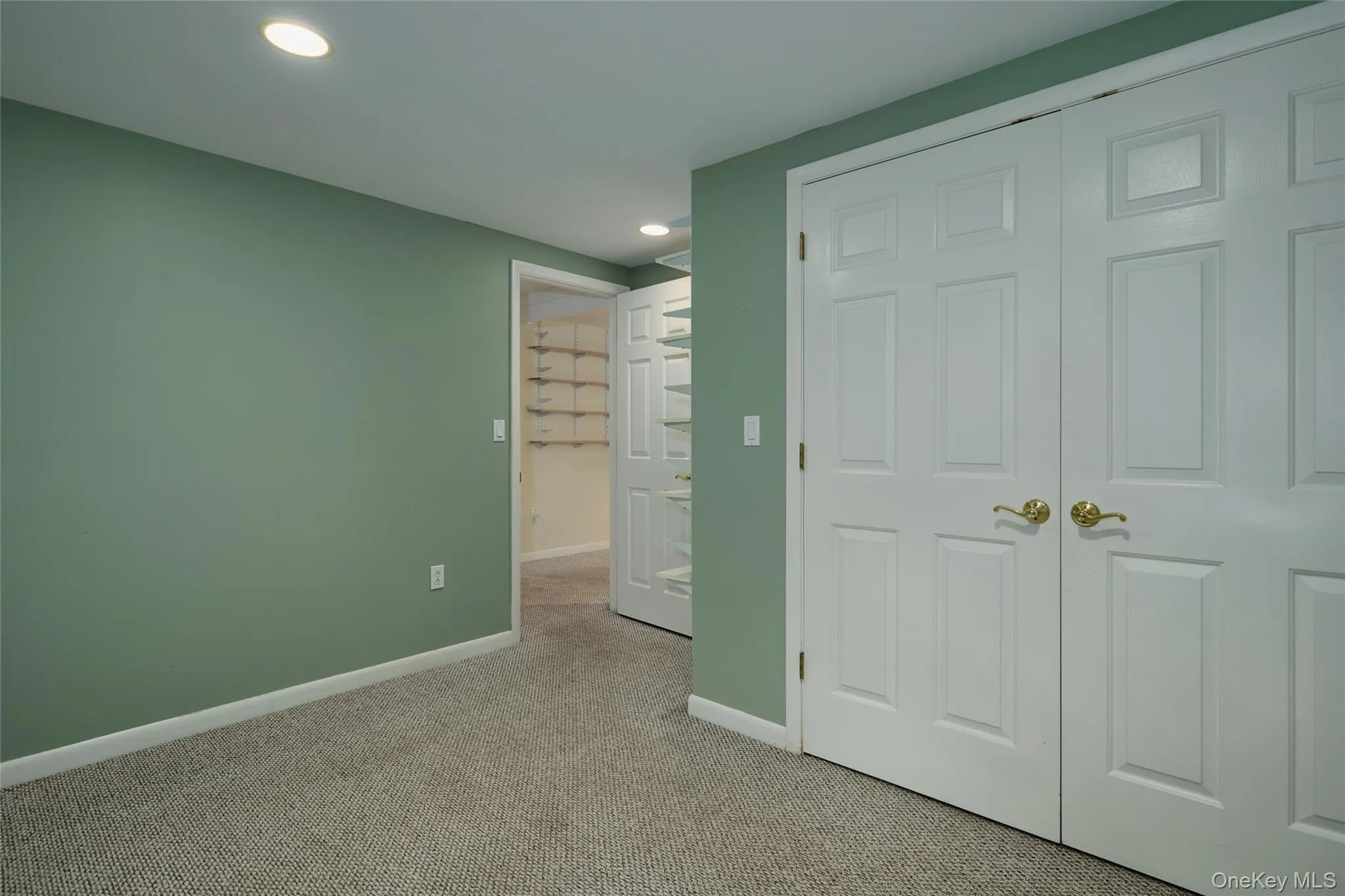43 Sunset Terrace, Woodbury, NY, 3 Bedrooms Bedrooms, 9 Rooms Rooms,2 BathroomsBathrooms,Residential,For Rent,Sunset,0,965720 43 Sunset Terrace, Woodbury, NY, 3 Bedrooms Bedrooms, 9 Rooms Rooms,2 BathroomsBathrooms,Residential,For Rent,Sunset,0,965720