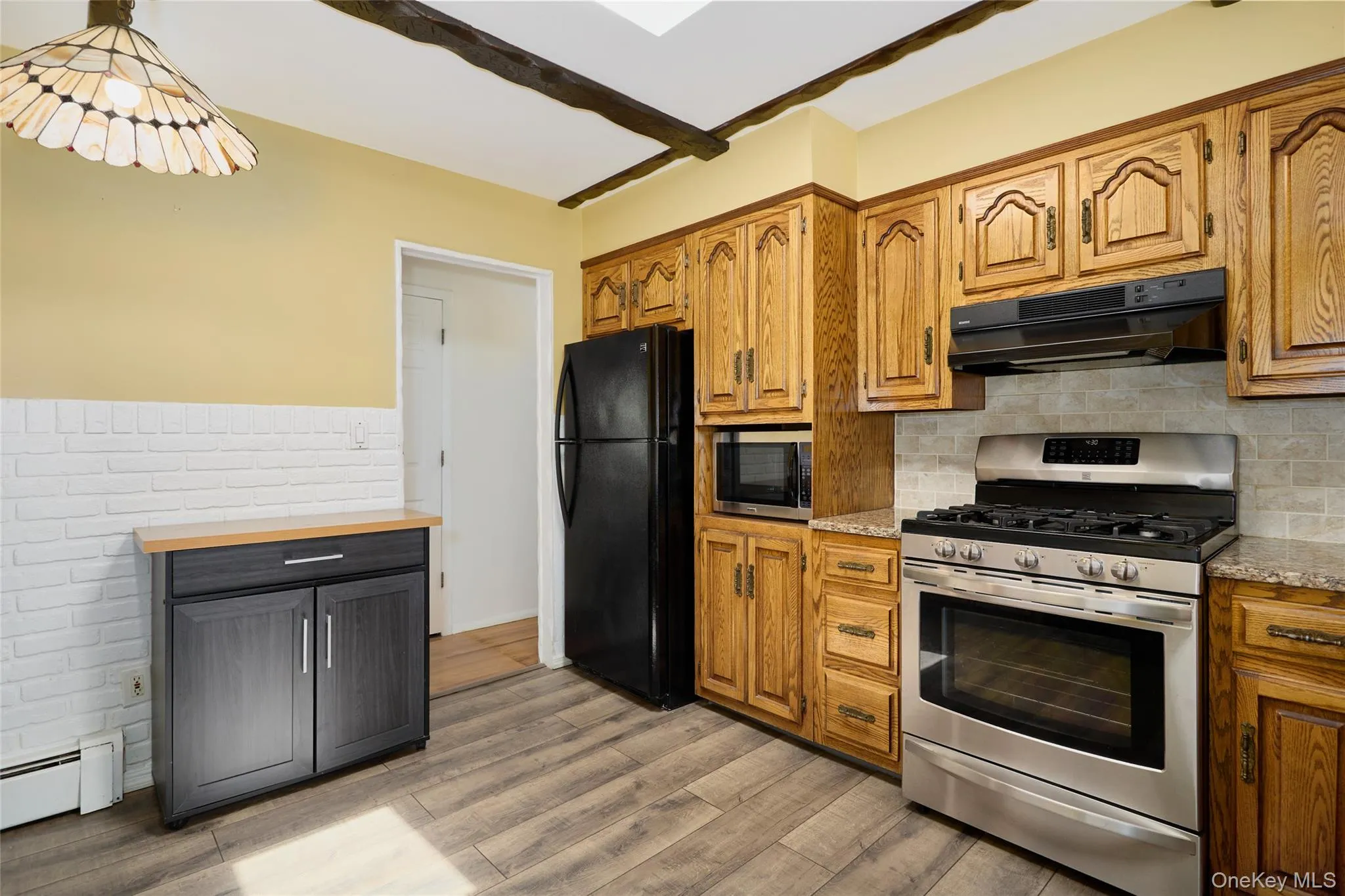 43 Sunset Terrace, Woodbury, NY, 3 Bedrooms Bedrooms, 9 Rooms Rooms,2 BathroomsBathrooms,Residential,For Rent,Sunset,0,965720 43 Sunset Terrace, Woodbury, NY, 3 Bedrooms Bedrooms, 9 Rooms Rooms,2 BathroomsBathrooms,Residential,For Rent,Sunset,0,965720