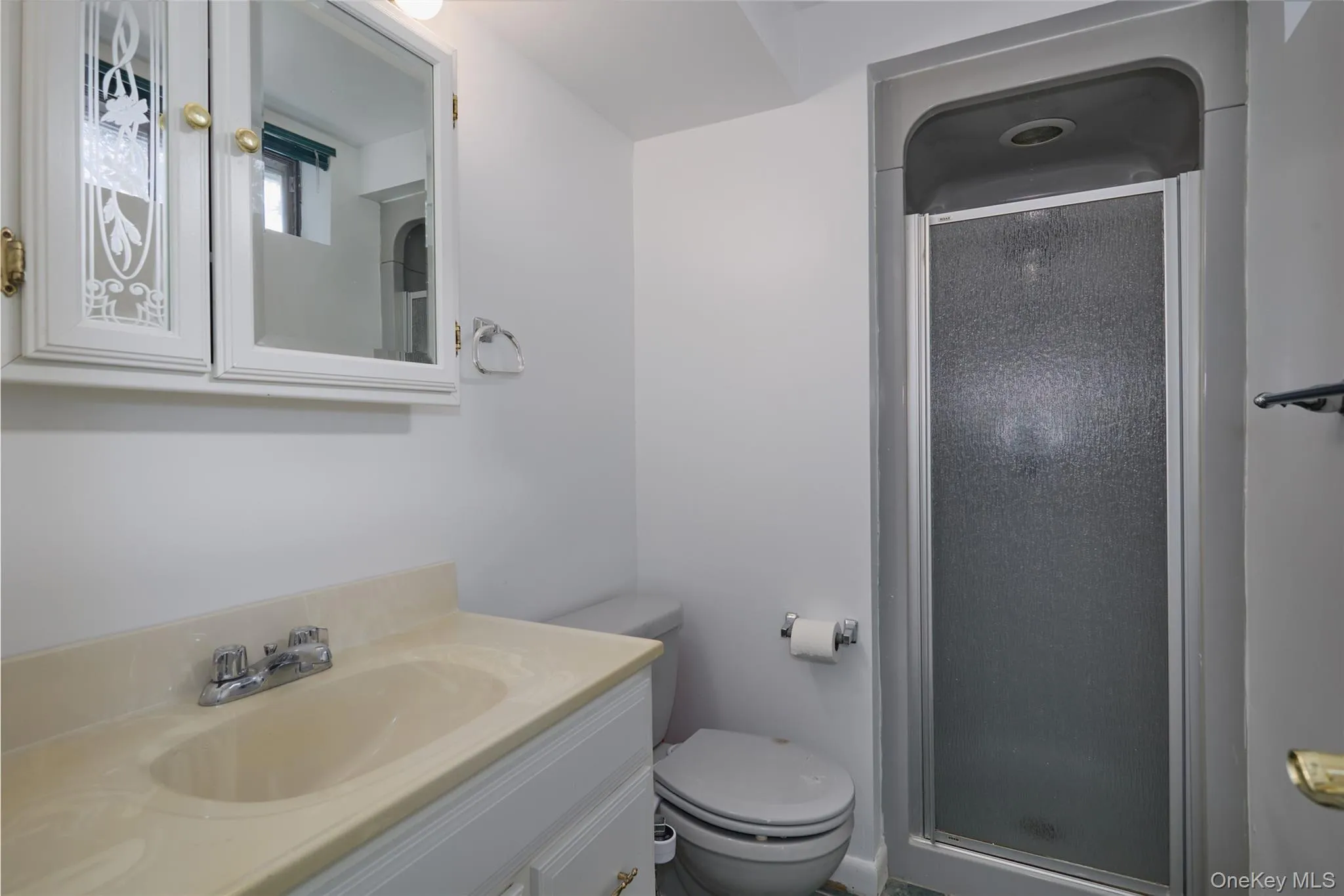 43 Sunset Terrace, Woodbury, NY, 3 Bedrooms Bedrooms, 9 Rooms Rooms,2 BathroomsBathrooms,Residential,For Rent,Sunset,0,965720 43 Sunset Terrace, Woodbury, NY, 3 Bedrooms Bedrooms, 9 Rooms Rooms,2 BathroomsBathrooms,Residential,For Rent,Sunset,0,965720
