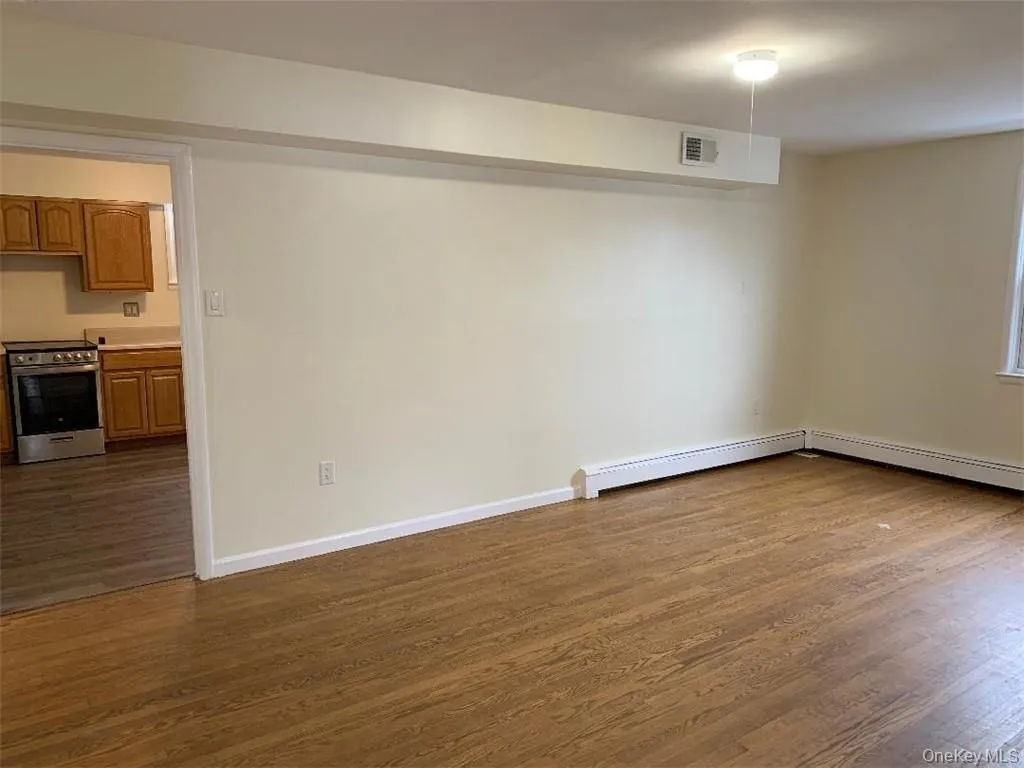 5273 Route 9w, Newburgh (town), NY, 2 Bedrooms Bedrooms, 4 Rooms Rooms,1 BathroomBathrooms,Residential Lease,For Rent,Route 9w,0,965726 5273 Route 9w, Newburgh (town), NY, 2 Bedrooms Bedrooms, 4 Rooms Rooms,1 BathroomBathrooms,Residential Lease,For Rent,Route 9w,0,965726