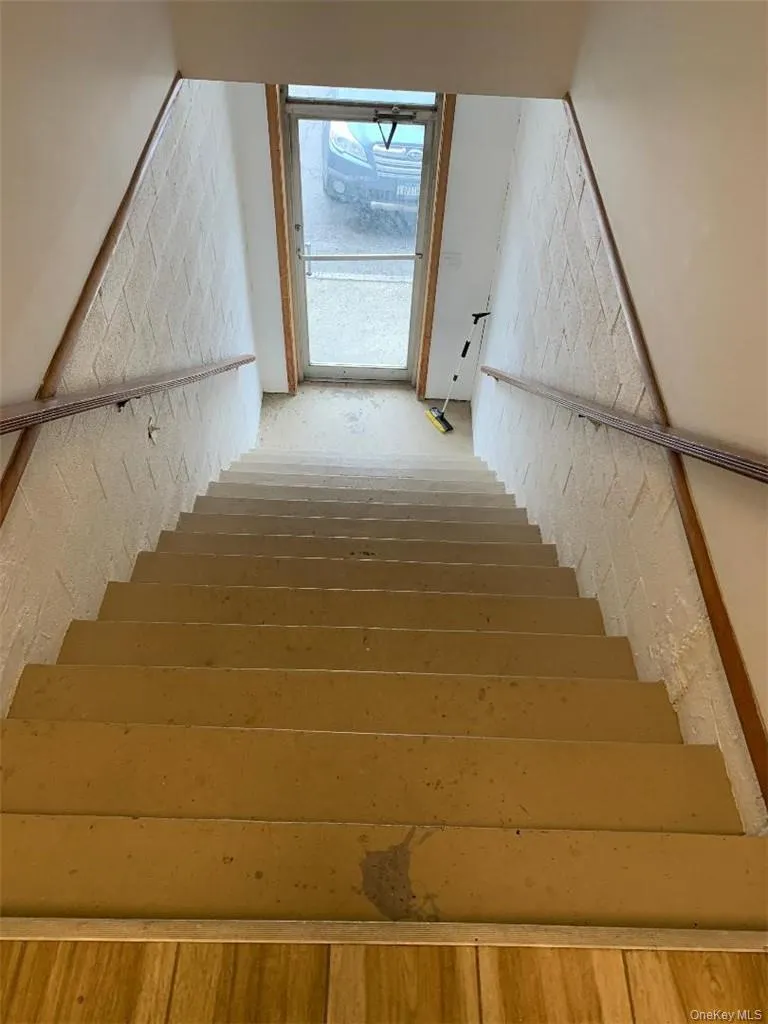 5273 Route 9w, Newburgh (town), NY, 2 Bedrooms Bedrooms, 4 Rooms Rooms,1 BathroomBathrooms,Residential Lease,For Rent,Route 9w,0,965726 5273 Route 9w, Newburgh (town), NY, 2 Bedrooms Bedrooms, 4 Rooms Rooms,1 BathroomBathrooms,Residential Lease,For Rent,Route 9w,0,965726