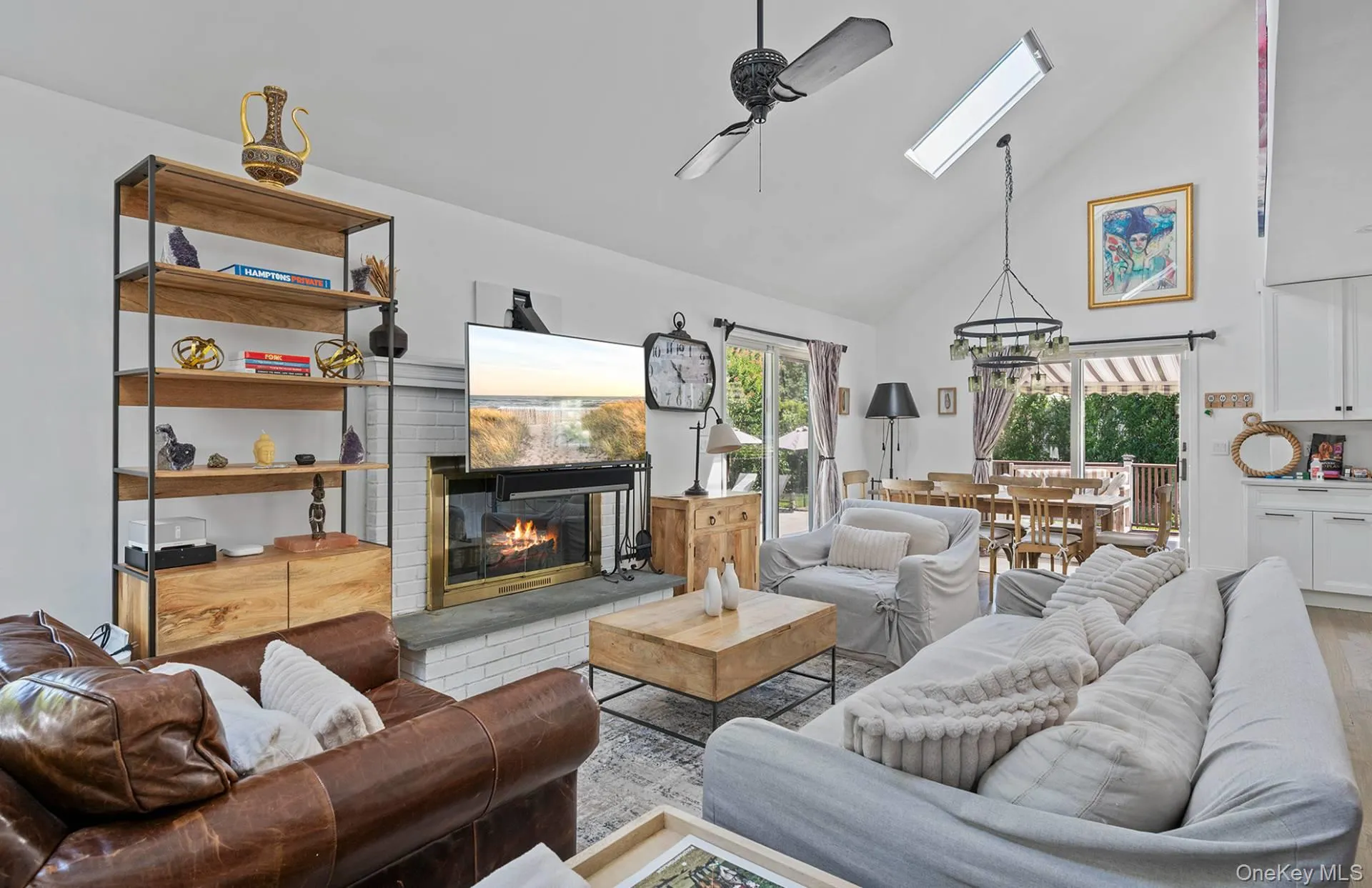 28 Windermere Drive, Southampton, NY, 4 Bedrooms Bedrooms, ,3 BathroomsBathrooms,Residential Lease,For Rent,Windermere,0,965730 28 Windermere Drive, Southampton, NY, 4 Bedrooms Bedrooms, ,3 BathroomsBathrooms,Residential Lease,For Rent,Windermere,0,965730