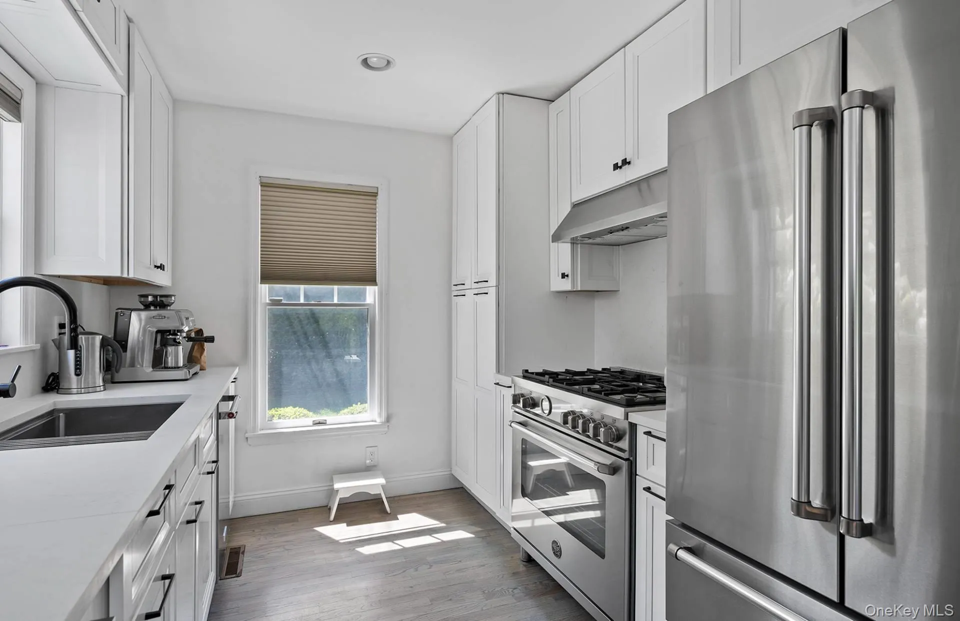 28 Windermere Drive, Southampton, NY, 4 Bedrooms Bedrooms, ,3 BathroomsBathrooms,Residential Lease,For Rent,Windermere,0,965730 28 Windermere Drive, Southampton, NY, 4 Bedrooms Bedrooms, ,3 BathroomsBathrooms,Residential Lease,For Rent,Windermere,0,965730