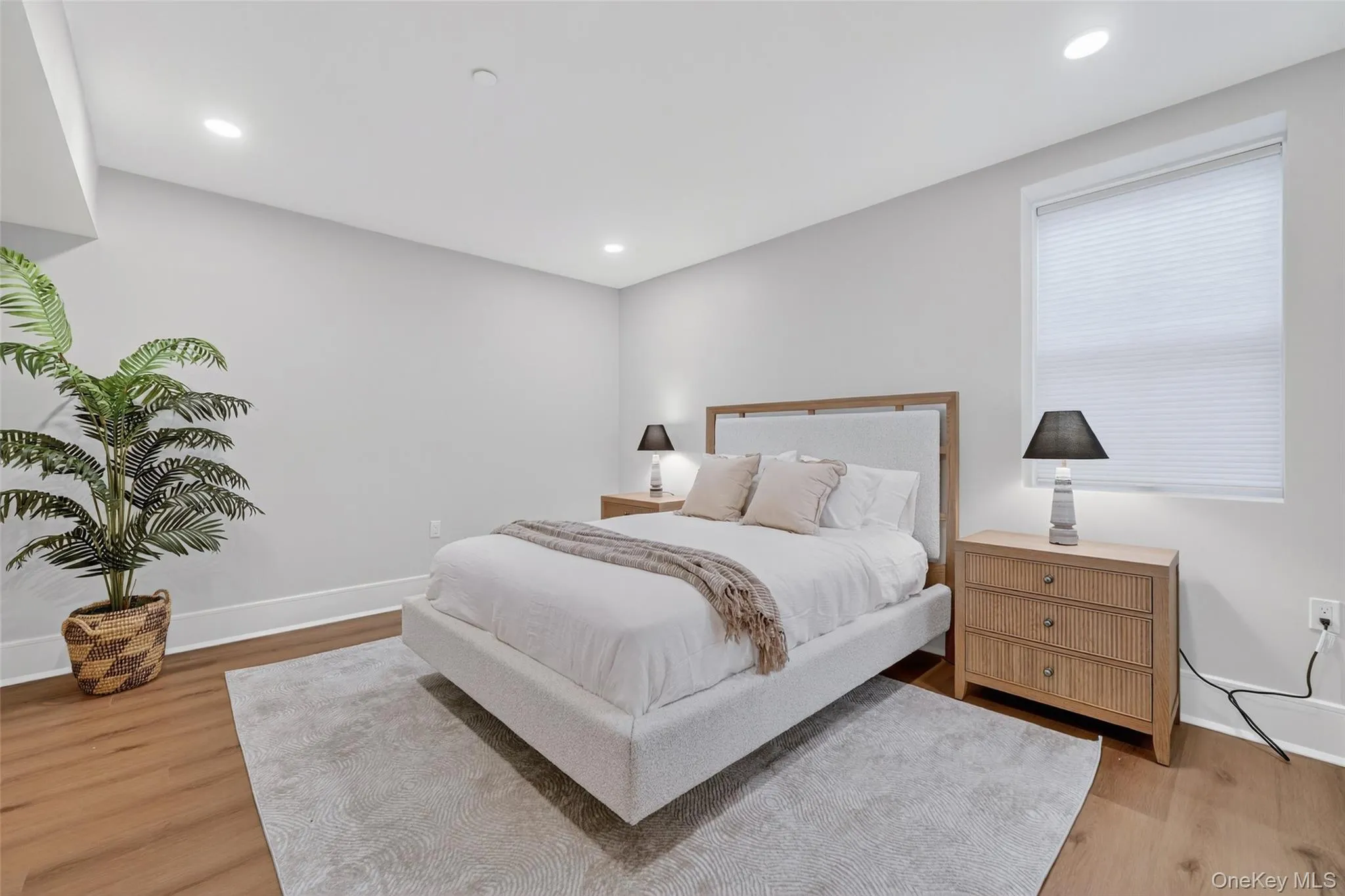 1827 Soundview Court, Yorktown, NY, 4 Bedrooms Bedrooms, 7 Rooms Rooms,3 BathroomsBathrooms,Residential,For Rent,Soundview,0,965737 1827 Soundview Court, Yorktown, NY, 4 Bedrooms Bedrooms, 7 Rooms Rooms,3 BathroomsBathrooms,Residential,For Rent,Soundview,0,965737