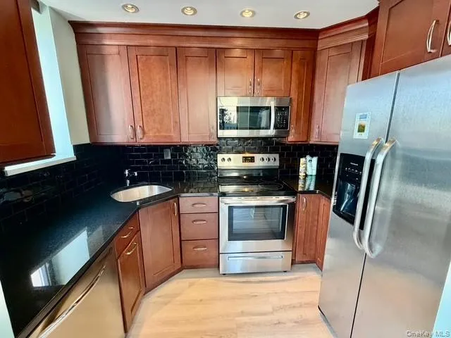 100 Broadway, Long Beach, NY, 1 Bedroom Bedrooms, 5 Rooms Rooms,1 BathroomBathrooms,Residential Lease,For Rent,Broadway,0,965750 100 Broadway, Long Beach, NY, 1 Bedroom Bedrooms, 5 Rooms Rooms,1 BathroomBathrooms,Residential Lease,For Rent,Broadway,0,965750