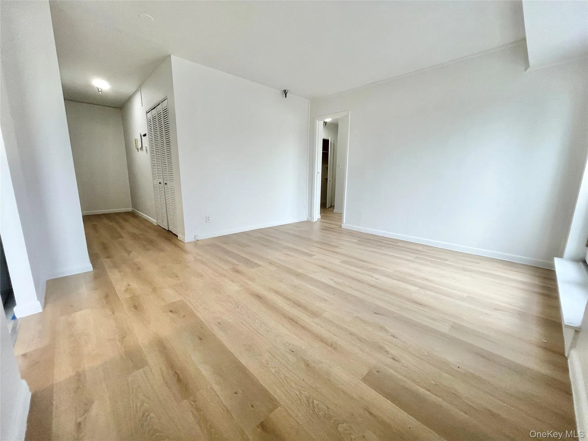 501 Barry Avenue, Mamaroneck, NY, 1 Bedroom Bedrooms, 3 Rooms Rooms,1 BathroomBathrooms,Residential Lease,For Rent,Barry,0,965757 501 Barry Avenue, Mamaroneck, NY, 1 Bedroom Bedrooms, 3 Rooms Rooms,1 BathroomBathrooms,Residential Lease,For Rent,Barry,0,965757