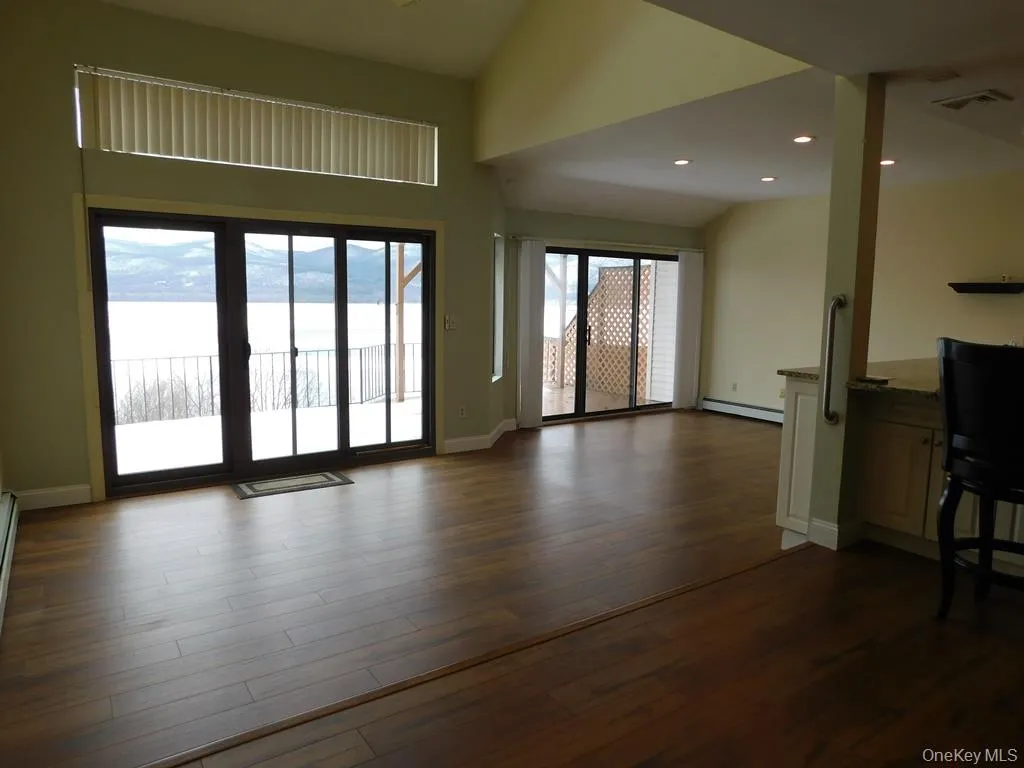 Sliders to deck and Hudson River View Sliders to deck and Hudson River View