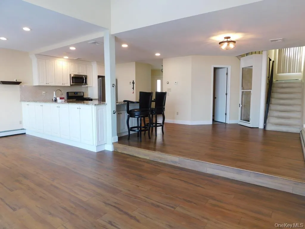 729 Hewitt Lane, New Windsor, NY, 2 Bedrooms Bedrooms, 5 Rooms Rooms,2 BathroomsBathrooms,Residential Lease,For Rent,Hewitt,0,965812 729 Hewitt Lane, New Windsor, NY, 2 Bedrooms Bedrooms, 5 Rooms Rooms,2 BathroomsBathrooms,Residential Lease,For Rent,Hewitt,0,965812