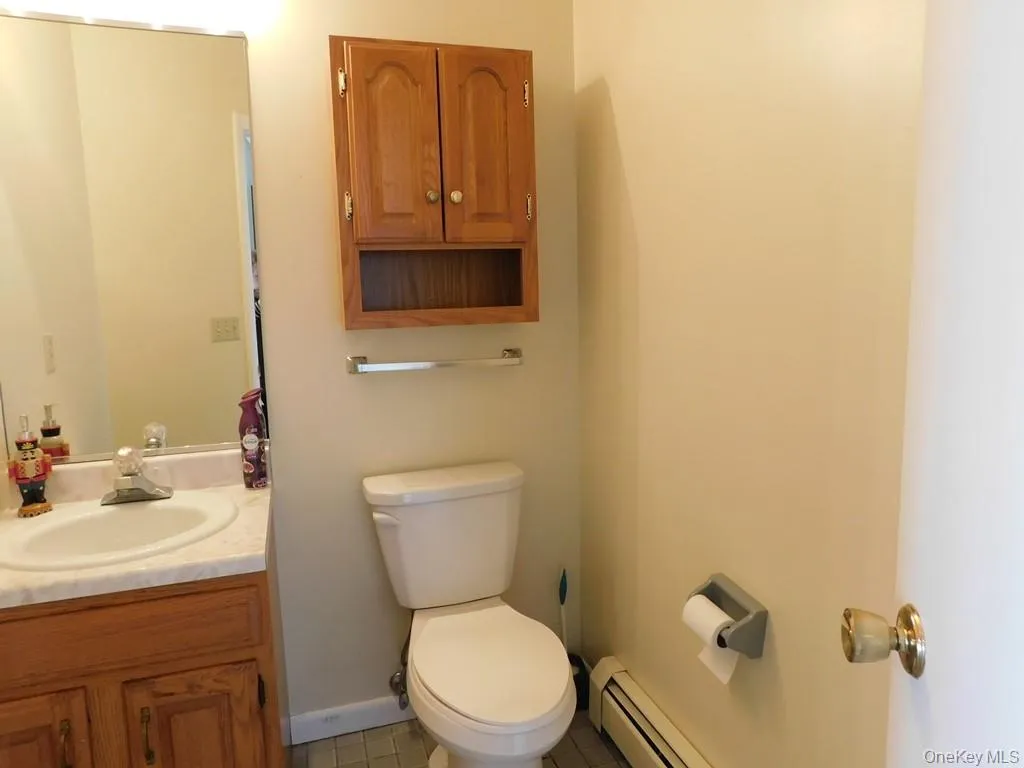 729 Hewitt Lane, New Windsor, NY, 2 Bedrooms Bedrooms, 5 Rooms Rooms,2 BathroomsBathrooms,Residential Lease,For Rent,Hewitt,0,965812 729 Hewitt Lane, New Windsor, NY, 2 Bedrooms Bedrooms, 5 Rooms Rooms,2 BathroomsBathrooms,Residential Lease,For Rent,Hewitt,0,965812