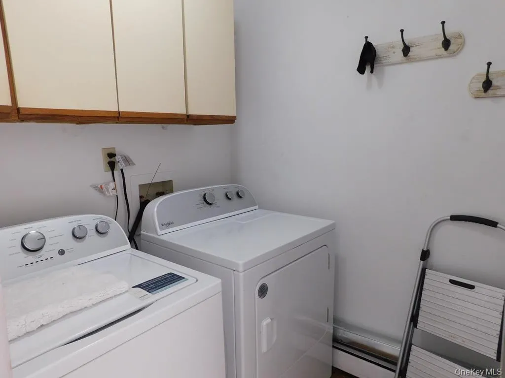 1st floor laundry 1st floor laundry