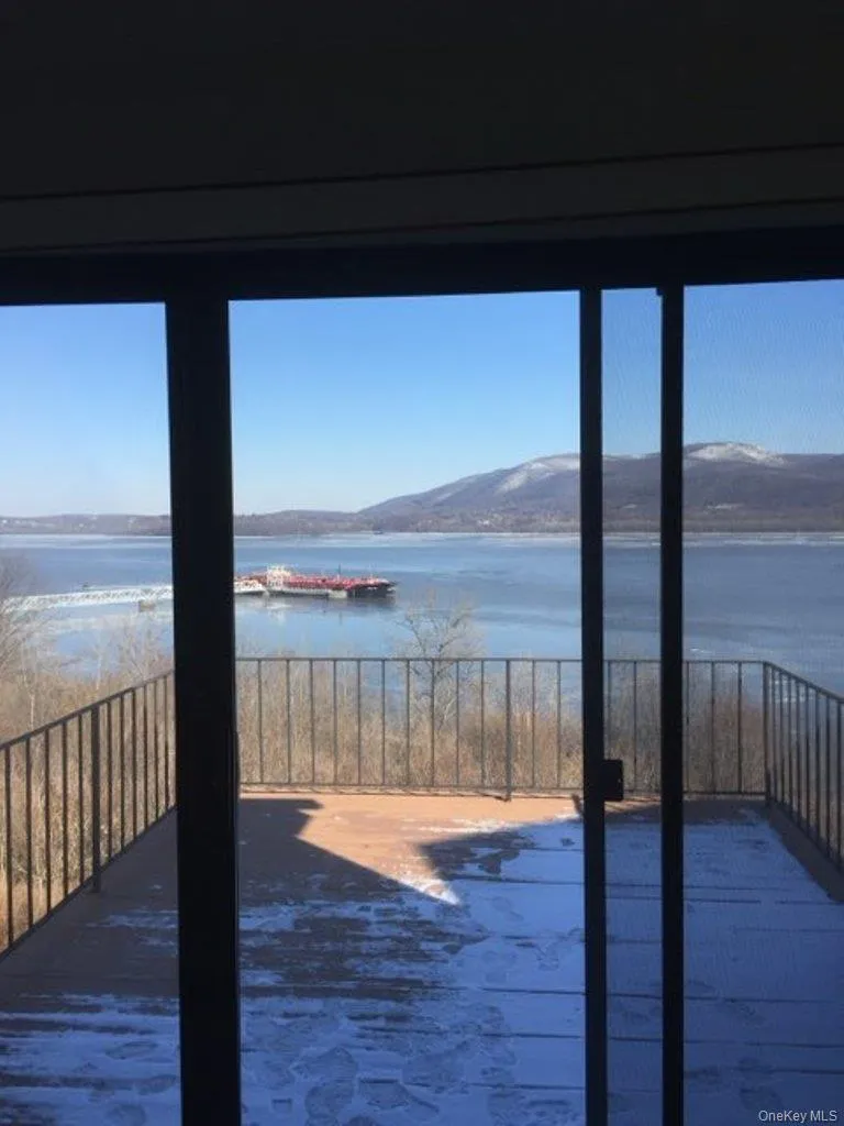 729 Hewitt Lane, New Windsor, NY, 2 Bedrooms Bedrooms, 5 Rooms Rooms,2 BathroomsBathrooms,Residential Lease,For Rent,Hewitt,0,965812 729 Hewitt Lane, New Windsor, NY, 2 Bedrooms Bedrooms, 5 Rooms Rooms,2 BathroomsBathrooms,Residential Lease,For Rent,Hewitt,0,965812