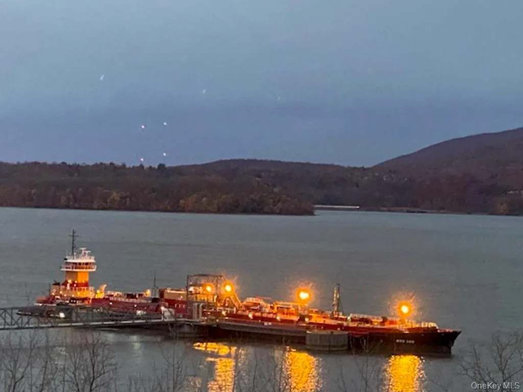 729 Hewitt Lane, New Windsor, NY, 2 Bedrooms Bedrooms, 5 Rooms Rooms,2 BathroomsBathrooms,Residential Lease,For Rent,Hewitt,0,965812 729 Hewitt Lane, New Windsor, NY, 2 Bedrooms Bedrooms, 5 Rooms Rooms,2 BathroomsBathrooms,Residential Lease,For Rent,Hewitt,0,965812