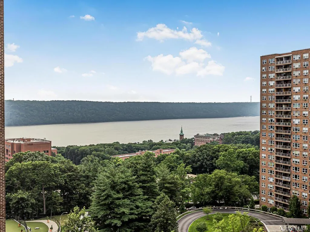5800 Arlington Avenue, New York, NY, 1 Bedroom Bedrooms, 4 Rooms Rooms,1 BathroomBathrooms,Residential Sale,For Rent,Arlington,0,965814 5800 Arlington Avenue, New York, NY, 1 Bedroom Bedrooms, 4 Rooms Rooms,1 BathroomBathrooms,Residential Sale,For Rent,Arlington,0,965814