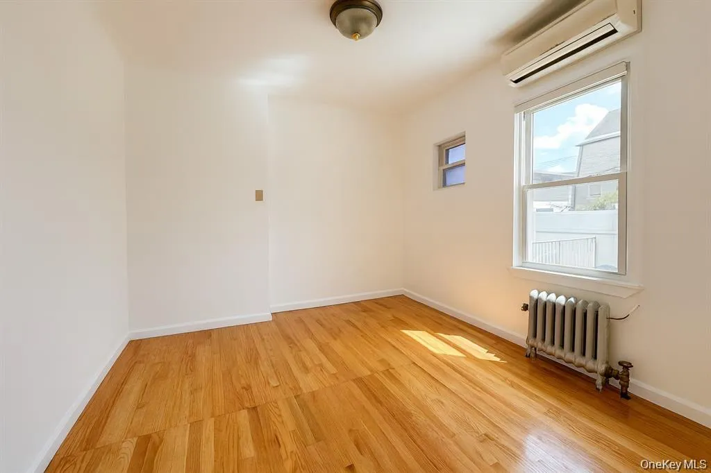 10743 Inwood Street, New York, NY, 3 Bedrooms Bedrooms, 6 Rooms Rooms,2 BathroomsBathrooms,Residential Lease,For Rent,Inwood,0,965821 10743 Inwood Street, New York, NY, 3 Bedrooms Bedrooms, 6 Rooms Rooms,2 BathroomsBathrooms,Residential Lease,For Rent,Inwood,0,965821