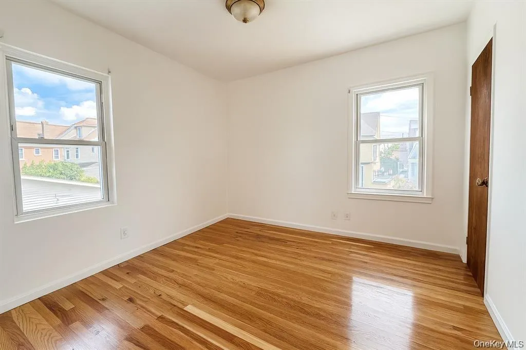 10743 Inwood Street, New York, NY, 3 Bedrooms Bedrooms, 6 Rooms Rooms,2 BathroomsBathrooms,Residential Lease,For Rent,Inwood,0,965821 10743 Inwood Street, New York, NY, 3 Bedrooms Bedrooms, 6 Rooms Rooms,2 BathroomsBathrooms,Residential Lease,For Rent,Inwood,0,965821