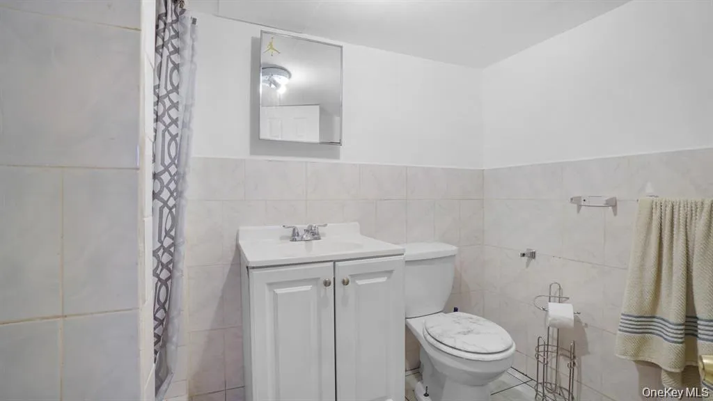10743 Inwood Street, New York, NY, 3 Bedrooms Bedrooms, 6 Rooms Rooms,2 BathroomsBathrooms,Residential Lease,For Rent,Inwood,0,965821 10743 Inwood Street, New York, NY, 3 Bedrooms Bedrooms, 6 Rooms Rooms,2 BathroomsBathrooms,Residential Lease,For Rent,Inwood,0,965821