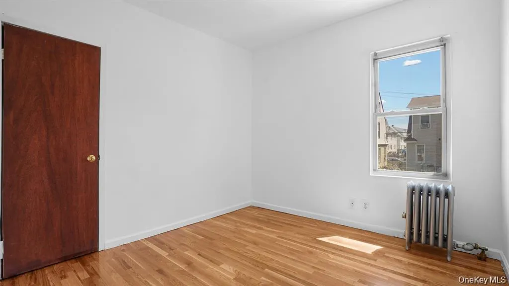 10743 Inwood Street, New York, NY, 3 Bedrooms Bedrooms, 6 Rooms Rooms,2 BathroomsBathrooms,Residential Lease,For Rent,Inwood,0,965821 10743 Inwood Street, New York, NY, 3 Bedrooms Bedrooms, 6 Rooms Rooms,2 BathroomsBathrooms,Residential Lease,For Rent,Inwood,0,965821