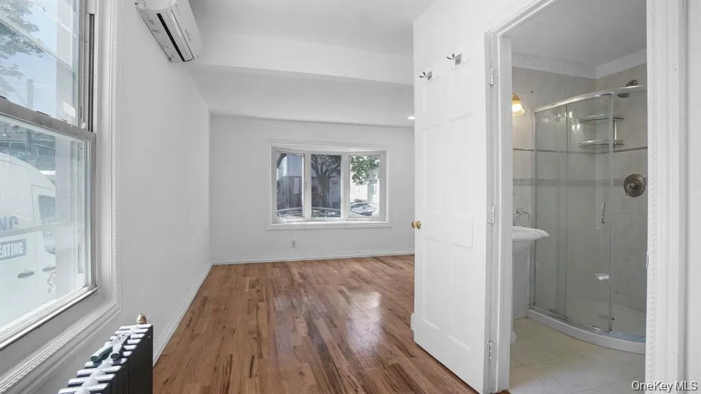 10743 Inwood Street, New York, NY, 3 Bedrooms Bedrooms, 6 Rooms Rooms,2 BathroomsBathrooms,Residential Lease,For Rent,Inwood,0,965821 10743 Inwood Street, New York, NY, 3 Bedrooms Bedrooms, 6 Rooms Rooms,2 BathroomsBathrooms,Residential Lease,For Rent,Inwood,0,965821