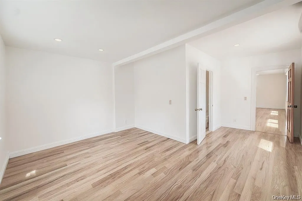 10743 Inwood Street, New York, NY, 3 Bedrooms Bedrooms, 6 Rooms Rooms,2 BathroomsBathrooms,Residential Lease,For Rent,Inwood,0,965821 10743 Inwood Street, New York, NY, 3 Bedrooms Bedrooms, 6 Rooms Rooms,2 BathroomsBathrooms,Residential Lease,For Rent,Inwood,0,965821