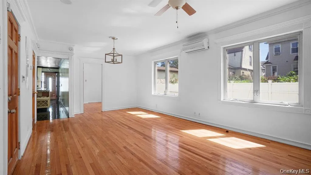 10743 Inwood Street, New York, NY, 3 Bedrooms Bedrooms, 6 Rooms Rooms,2 BathroomsBathrooms,Residential Lease,For Rent,Inwood,0,965821 10743 Inwood Street, New York, NY, 3 Bedrooms Bedrooms, 6 Rooms Rooms,2 BathroomsBathrooms,Residential Lease,For Rent,Inwood,0,965821