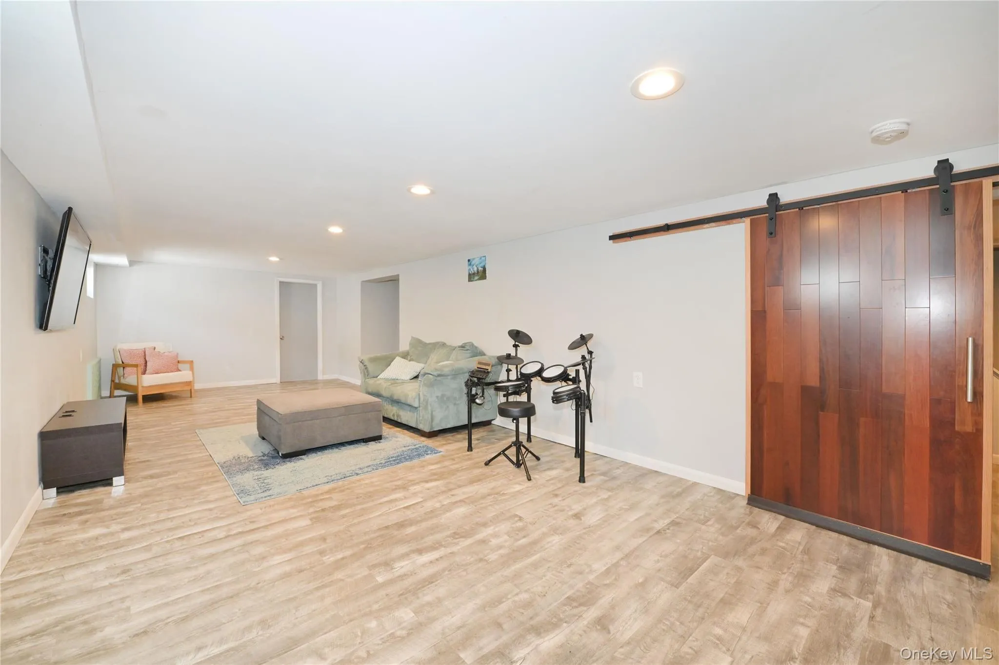 3485 Riverside Drive, Hempstead, NY, 3 Bedrooms Bedrooms, 8 Rooms Rooms,2 BathroomsBathrooms,Residential Lease,For Rent,Riverside,0,965827 3485 Riverside Drive, Hempstead, NY, 3 Bedrooms Bedrooms, 8 Rooms Rooms,2 BathroomsBathrooms,Residential Lease,For Rent,Riverside,0,965827