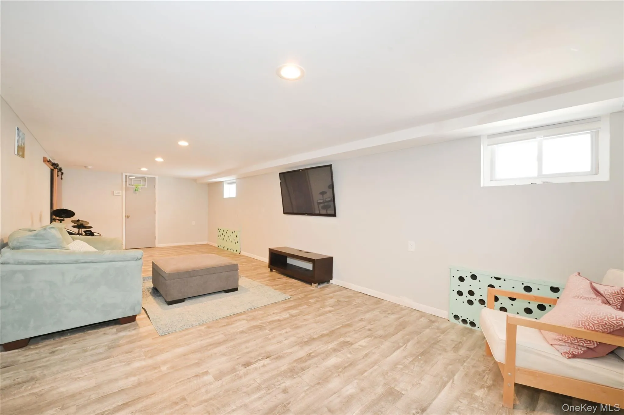 3485 Riverside Drive, Hempstead, NY, 3 Bedrooms Bedrooms, 8 Rooms Rooms,2 BathroomsBathrooms,Residential Lease,For Rent,Riverside,0,965827 3485 Riverside Drive, Hempstead, NY, 3 Bedrooms Bedrooms, 8 Rooms Rooms,2 BathroomsBathrooms,Residential Lease,For Rent,Riverside,0,965827