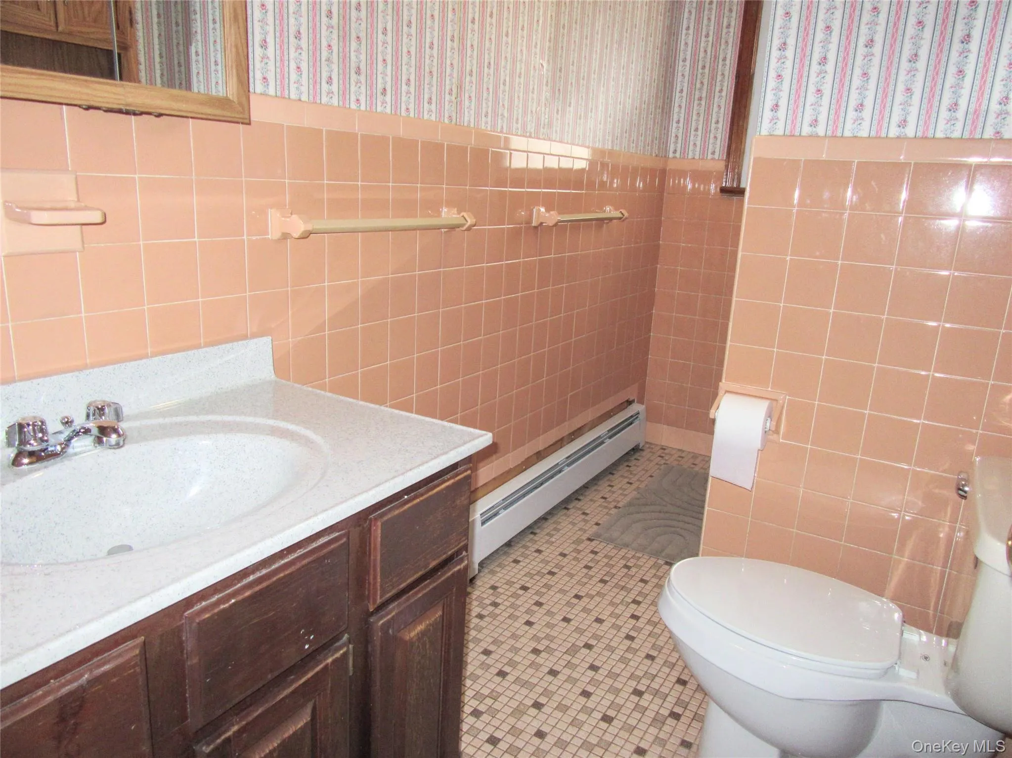 18 Station Road, Blooming Grove, NY, 3 Bedrooms Bedrooms, 5 Rooms Rooms,1 BathroomBathrooms,Residential Lease,For Rent,Station,0,965833 18 Station Road, Blooming Grove, NY, 3 Bedrooms Bedrooms, 5 Rooms Rooms,1 BathroomBathrooms,Residential Lease,For Rent,Station,0,965833