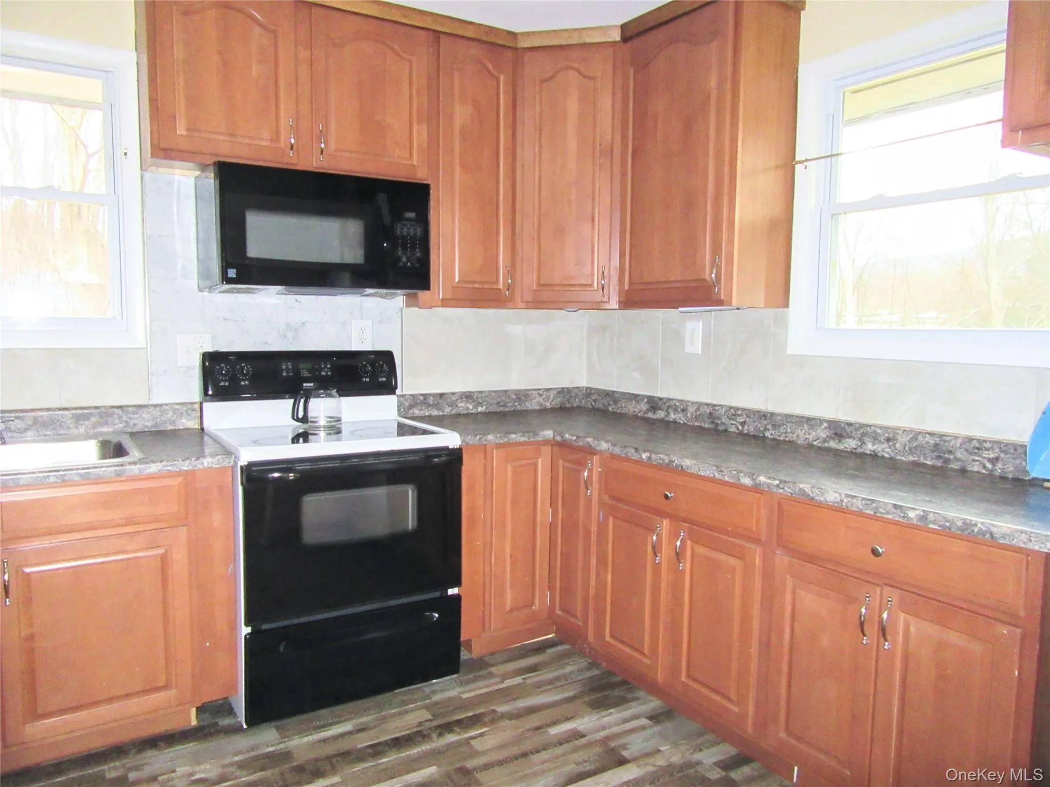 18 Station Road, Blooming Grove, NY, 3 Bedrooms Bedrooms, 5 Rooms Rooms,1 BathroomBathrooms,Residential Lease,For Rent,Station,0,965833 18 Station Road, Blooming Grove, NY, 3 Bedrooms Bedrooms, 5 Rooms Rooms,1 BathroomBathrooms,Residential Lease,For Rent,Station,0,965833