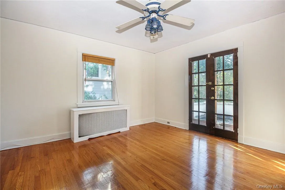 237 Coligni Avenue, New Rochelle, NY, 5 Bedrooms Bedrooms, 11 Rooms Rooms,3 BathroomsBathrooms,Residential,For Rent,Coligni,0,965870 237 Coligni Avenue, New Rochelle, NY, 5 Bedrooms Bedrooms, 11 Rooms Rooms,3 BathroomsBathrooms,Residential,For Rent,Coligni,0,965870
