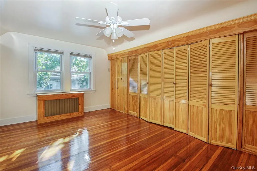237 Coligni Avenue, New Rochelle, NY, 5 Bedrooms Bedrooms, 11 Rooms Rooms,3 BathroomsBathrooms,Residential,For Rent,Coligni,0,965870 237 Coligni Avenue, New Rochelle, NY, 5 Bedrooms Bedrooms, 11 Rooms Rooms,3 BathroomsBathrooms,Residential,For Rent,Coligni,0,965870