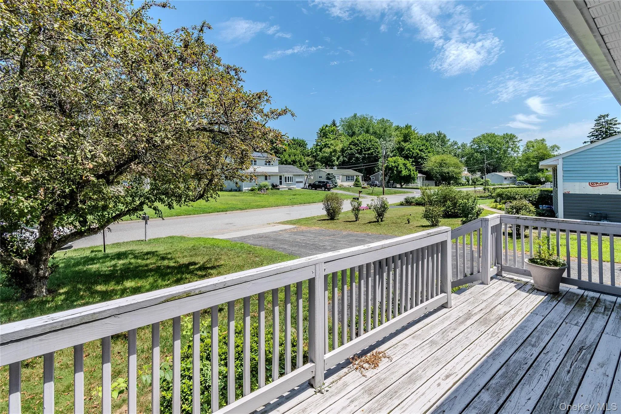 Front deck Front deck