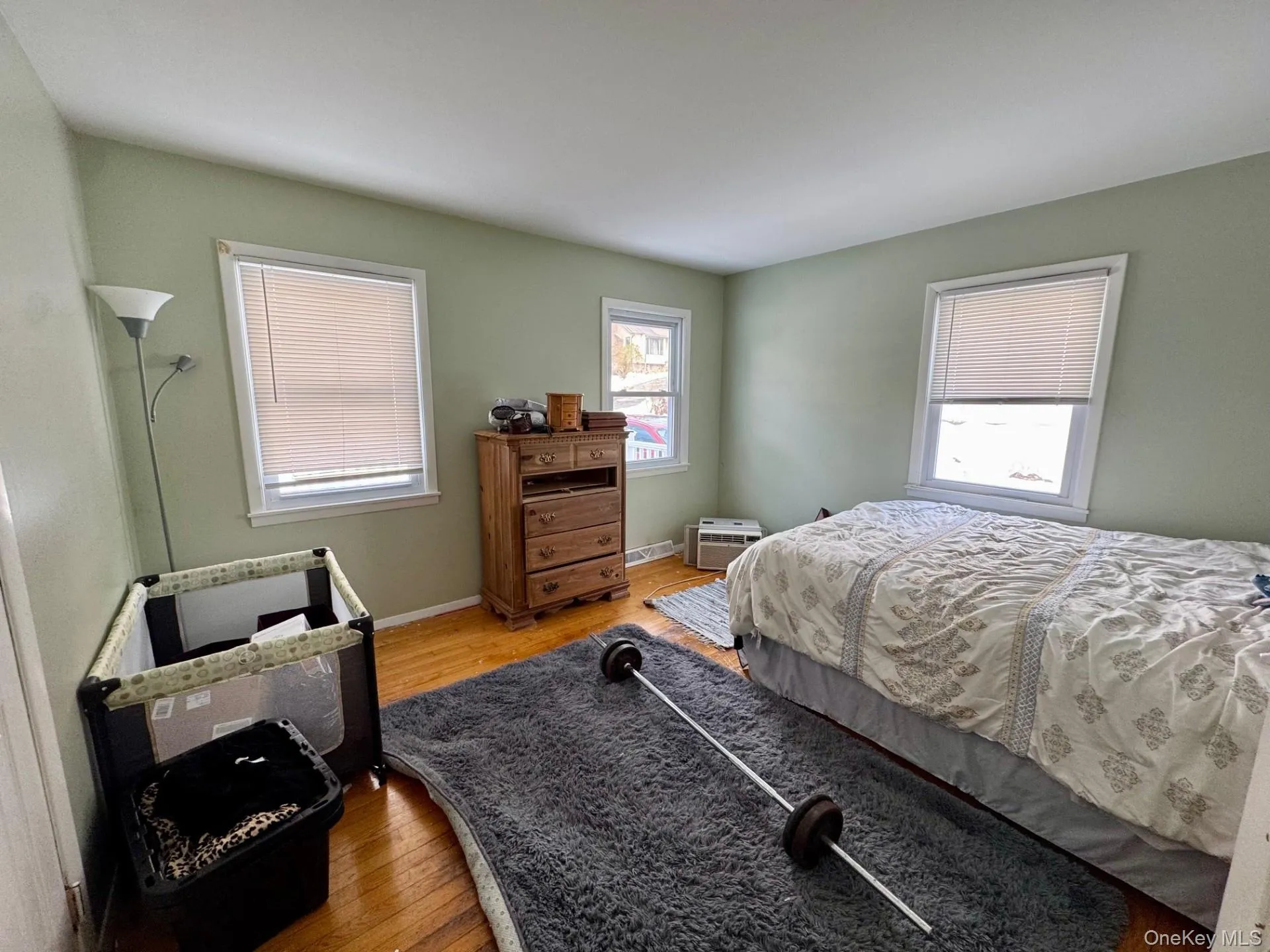 10 Maplewood Road, Woodbury, NY, 4 Bedrooms Bedrooms, 7 Rooms Rooms,2 BathroomsBathrooms,Residential,For Rent,Maplewood,0,965888 10 Maplewood Road, Woodbury, NY, 4 Bedrooms Bedrooms, 7 Rooms Rooms,2 BathroomsBathrooms,Residential,For Rent,Maplewood,0,965888