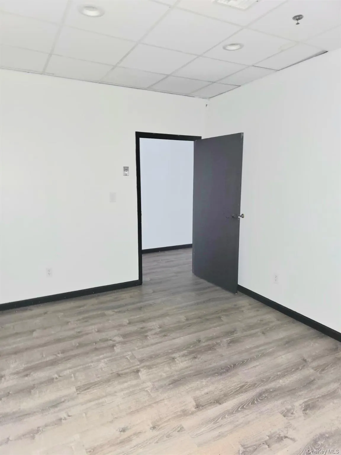 117 Main Street, Islip, NY, ,Commercial Lease,For Rent,Main,0,965912 117 Main Street, Islip, NY, ,Commercial Lease,For Rent,Main,0,965912