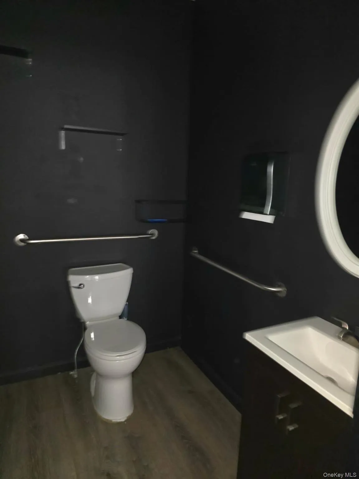 117 Main Street, Islip, NY, ,Commercial Lease,For Rent,Main,0,965912 117 Main Street, Islip, NY, ,Commercial Lease,For Rent,Main,0,965912