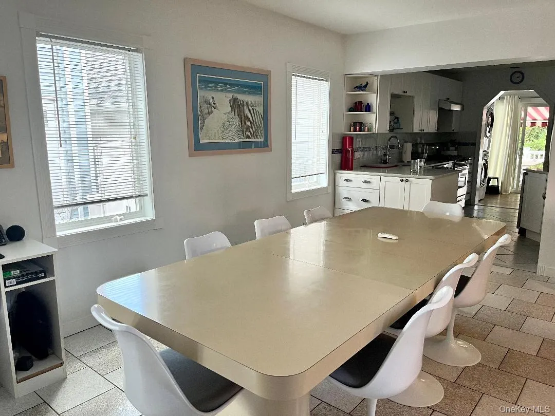 11 Delaware Avenue, Long Beach, NY, 3 Bedrooms Bedrooms, 8 Rooms Rooms,2 BathroomsBathrooms,Residential Lease,For Rent,Delaware,0,965916 11 Delaware Avenue, Long Beach, NY, 3 Bedrooms Bedrooms, 8 Rooms Rooms,2 BathroomsBathrooms,Residential Lease,For Rent,Delaware,0,965916