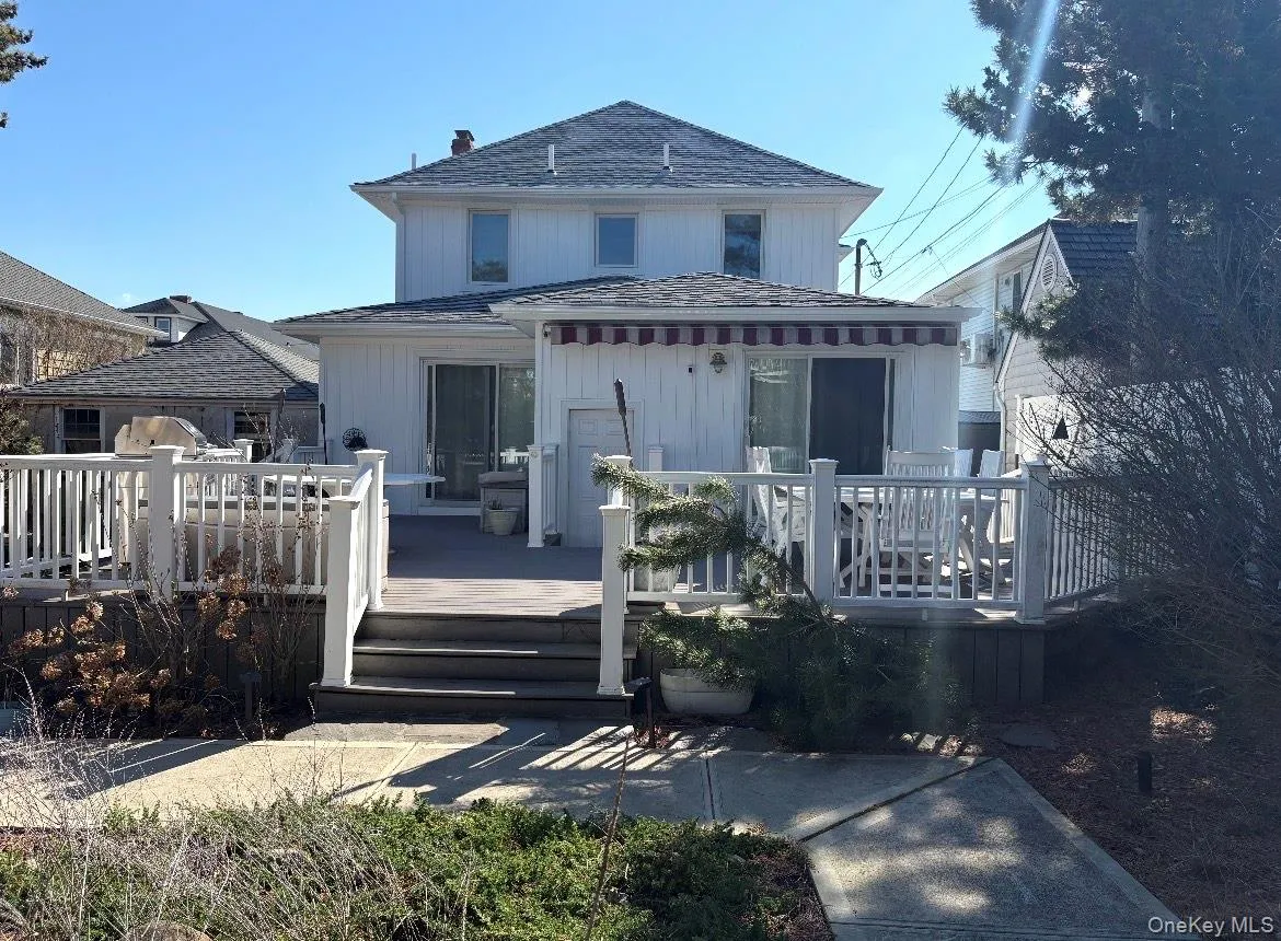 11 Delaware Avenue, Long Beach, NY, 3 Bedrooms Bedrooms, 8 Rooms Rooms,2 BathroomsBathrooms,Residential Lease,For Rent,Delaware,0,965916 11 Delaware Avenue, Long Beach, NY, 3 Bedrooms Bedrooms, 8 Rooms Rooms,2 BathroomsBathrooms,Residential Lease,For Rent,Delaware,0,965916