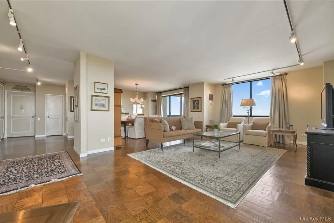 26910 Grand Central Parkway, New York, NY, 2 Bedrooms Bedrooms, 5 Rooms Rooms,2 BathroomsBathrooms,Residential,For Rent,Grand Central,0,965926 26910 Grand Central Parkway, New York, NY, 2 Bedrooms Bedrooms, 5 Rooms Rooms,2 BathroomsBathrooms,Residential,For Rent,Grand Central,0,965926