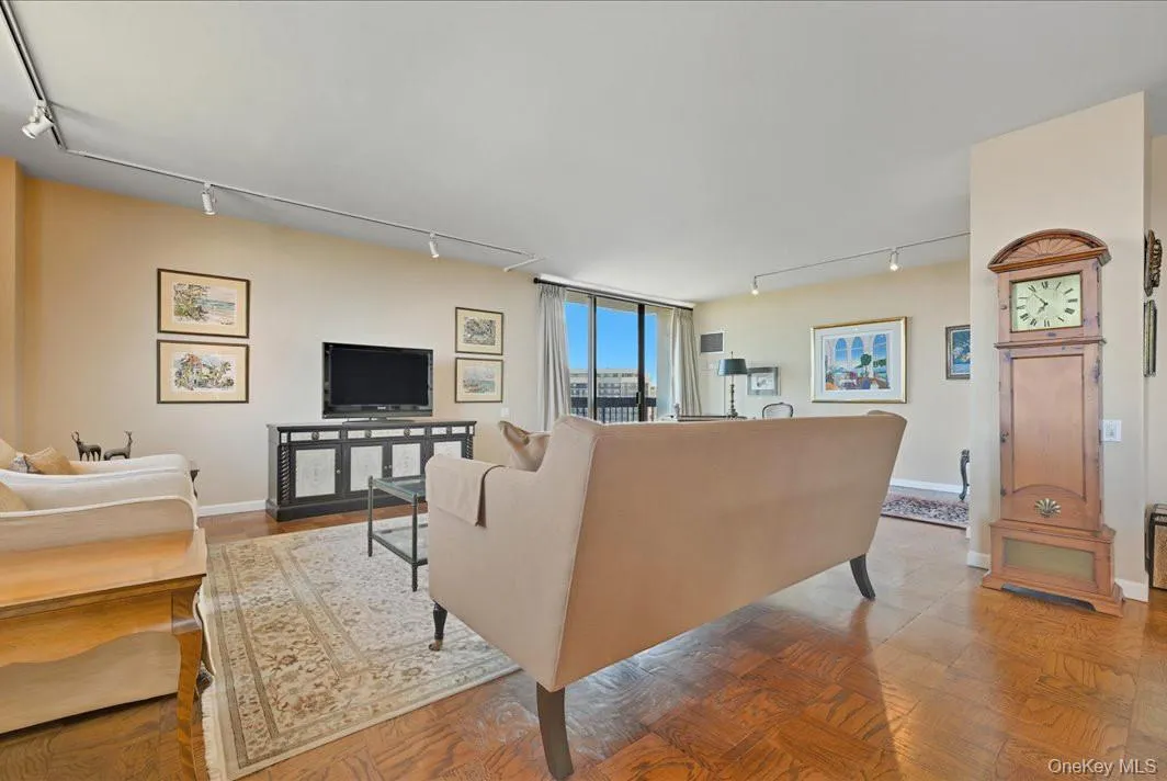 26910 Grand Central Parkway, New York, NY, 2 Bedrooms Bedrooms, 5 Rooms Rooms,2 BathroomsBathrooms,Residential,For Rent,Grand Central,0,965926 26910 Grand Central Parkway, New York, NY, 2 Bedrooms Bedrooms, 5 Rooms Rooms,2 BathroomsBathrooms,Residential,For Rent,Grand Central,0,965926