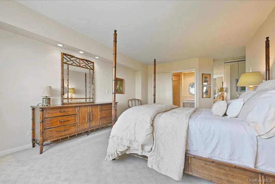 26910 Grand Central Parkway, New York, NY, 2 Bedrooms Bedrooms, 5 Rooms Rooms,2 BathroomsBathrooms,Residential,For Rent,Grand Central,0,965926 26910 Grand Central Parkway, New York, NY, 2 Bedrooms Bedrooms, 5 Rooms Rooms,2 BathroomsBathrooms,Residential,For Rent,Grand Central,0,965926