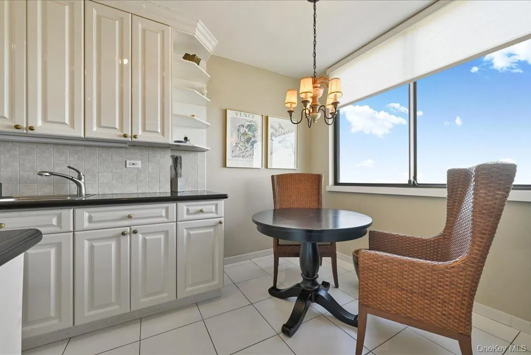 26910 Grand Central Parkway, New York, NY, 2 Bedrooms Bedrooms, 5 Rooms Rooms,2 BathroomsBathrooms,Residential,For Rent,Grand Central,0,965926 26910 Grand Central Parkway, New York, NY, 2 Bedrooms Bedrooms, 5 Rooms Rooms,2 BathroomsBathrooms,Residential,For Rent,Grand Central,0,965926