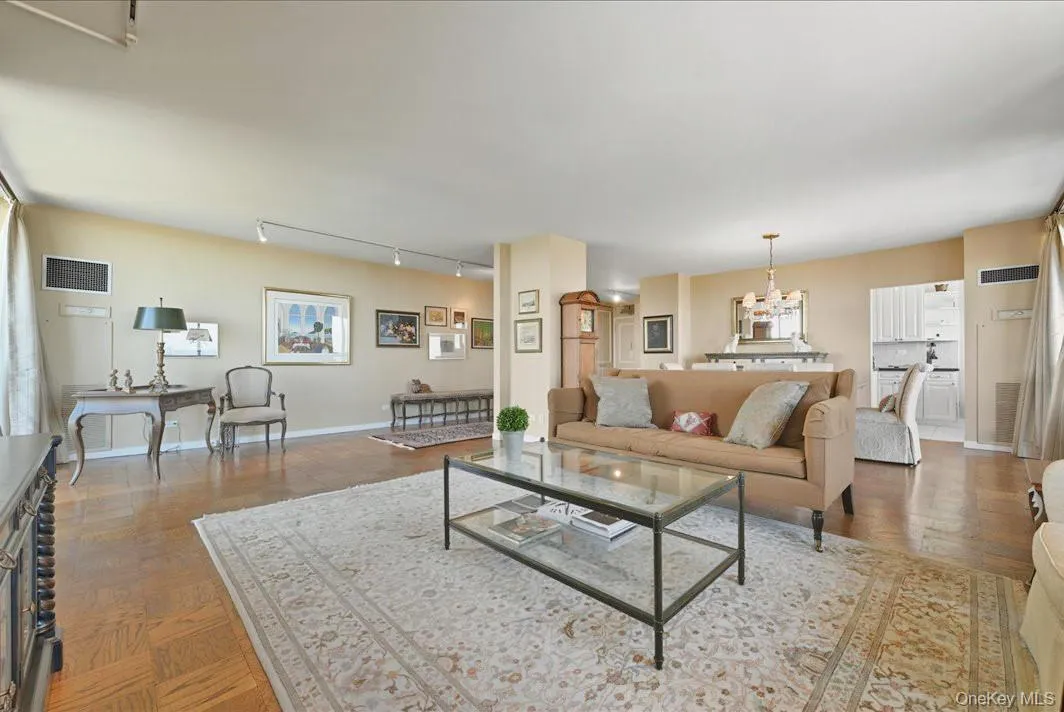 26910 Grand Central Parkway, New York, NY, 2 Bedrooms Bedrooms, 5 Rooms Rooms,2 BathroomsBathrooms,Residential,For Rent,Grand Central,0,965926 26910 Grand Central Parkway, New York, NY, 2 Bedrooms Bedrooms, 5 Rooms Rooms,2 BathroomsBathrooms,Residential,For Rent,Grand Central,0,965926