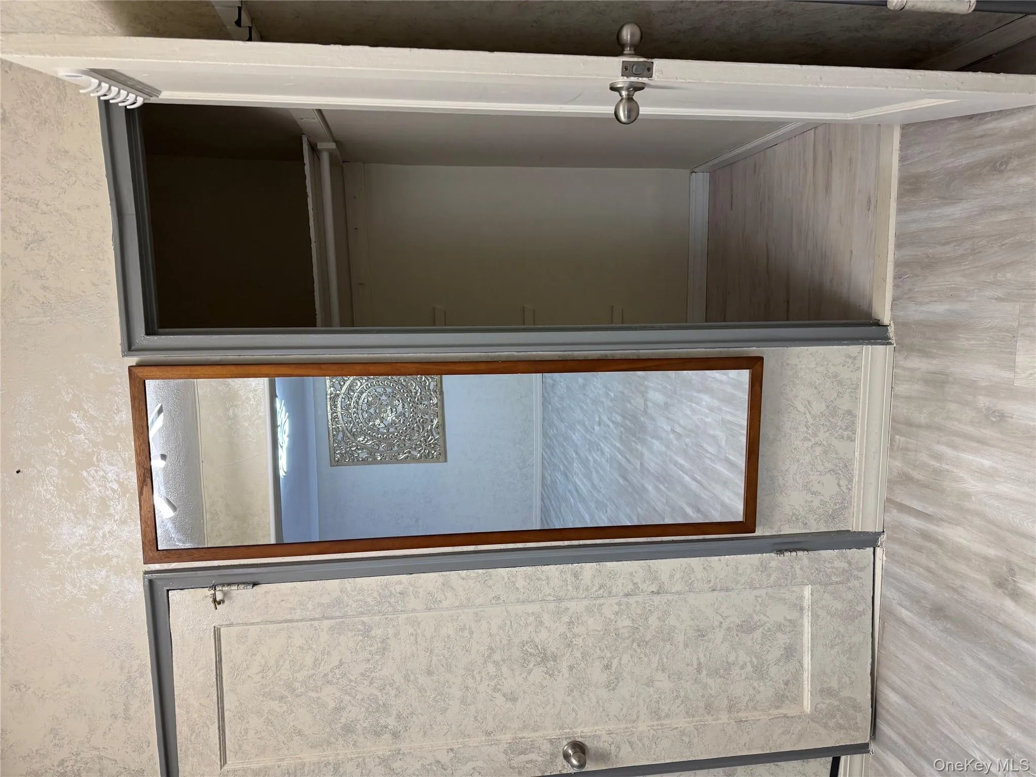 9941 64th Avenue, New York, NY, 2 Rooms Rooms,1 BathroomBathrooms,Residential Lease,For Rent,64th,0,965941 9941 64th Avenue, New York, NY, 2 Rooms Rooms,1 BathroomBathrooms,Residential Lease,For Rent,64th,0,965941