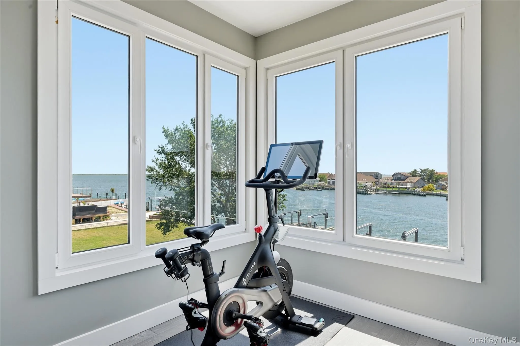 298 Lido Promenade, Babylon, NY, 5 Bedrooms Bedrooms, 10 Rooms Rooms,3 BathroomsBathrooms,Residential,For Rent,Lido Promenade,0,965982 298 Lido Promenade, Babylon, NY, 5 Bedrooms Bedrooms, 10 Rooms Rooms,3 BathroomsBathrooms,Residential,For Rent,Lido Promenade,0,965982