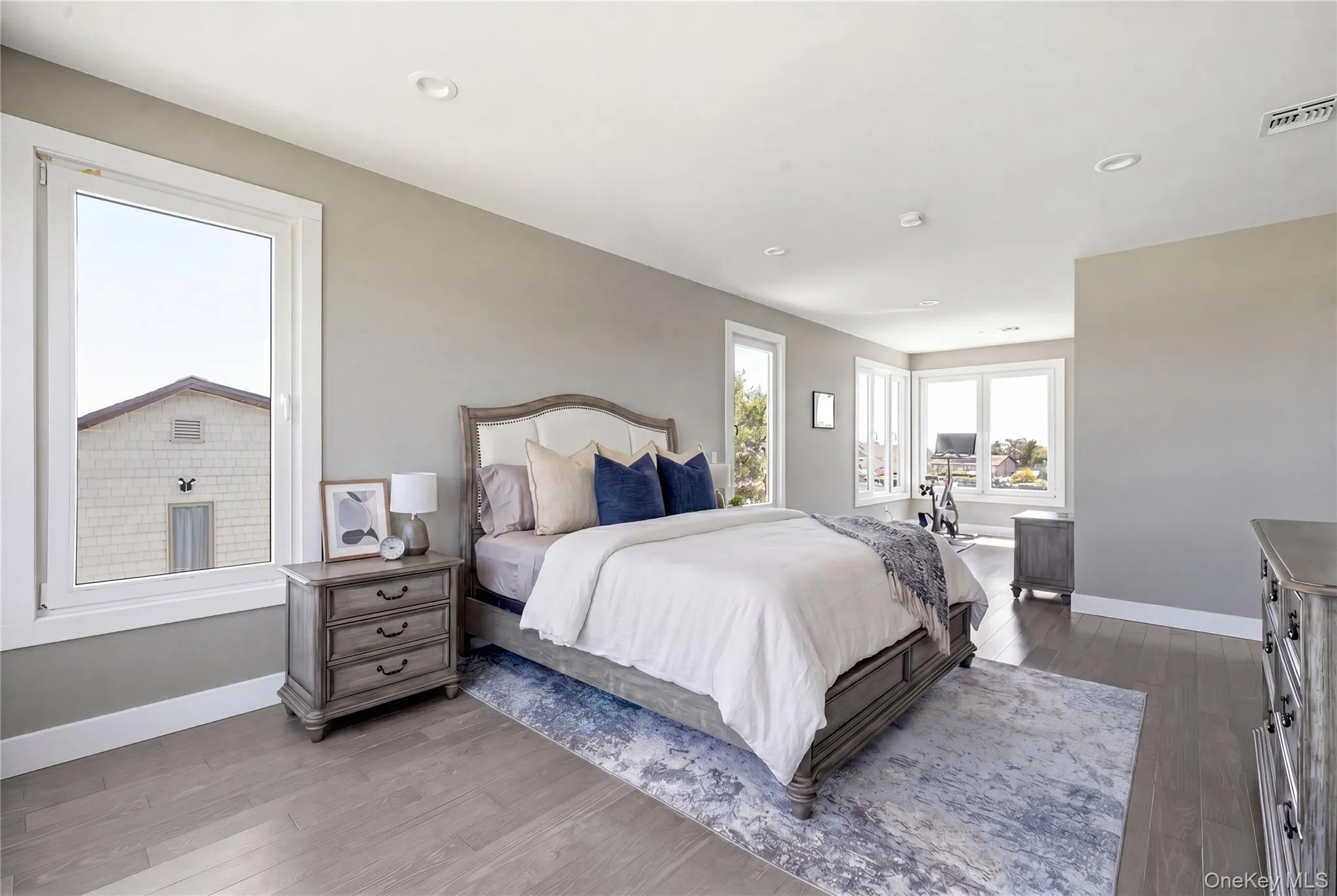 298 Lido Promenade, Babylon, NY, 5 Bedrooms Bedrooms, 10 Rooms Rooms,3 BathroomsBathrooms,Residential,For Rent,Lido Promenade,0,965982 298 Lido Promenade, Babylon, NY, 5 Bedrooms Bedrooms, 10 Rooms Rooms,3 BathroomsBathrooms,Residential,For Rent,Lido Promenade,0,965982