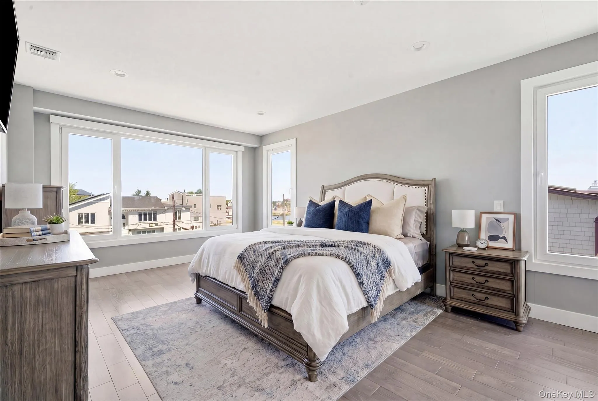 298 Lido Promenade, Babylon, NY, 5 Bedrooms Bedrooms, 10 Rooms Rooms,3 BathroomsBathrooms,Residential,For Rent,Lido Promenade,0,965982 298 Lido Promenade, Babylon, NY, 5 Bedrooms Bedrooms, 10 Rooms Rooms,3 BathroomsBathrooms,Residential,For Rent,Lido Promenade,0,965982