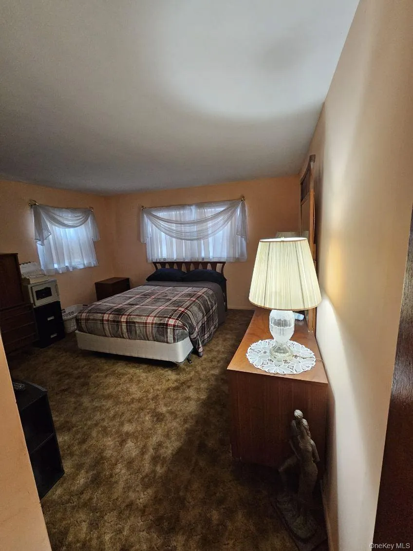 15 Scotchtown Place, Middletown, NY, 4 Bedrooms Bedrooms, 7 Rooms Rooms,1 BathroomBathrooms,Residential,For Rent,Scotchtown,0,965998 15 Scotchtown Place, Middletown, NY, 4 Bedrooms Bedrooms, 7 Rooms Rooms,1 BathroomBathrooms,Residential,For Rent,Scotchtown,0,965998