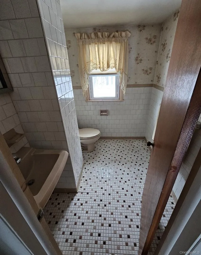 upstairs bathroom upstairs bathroom