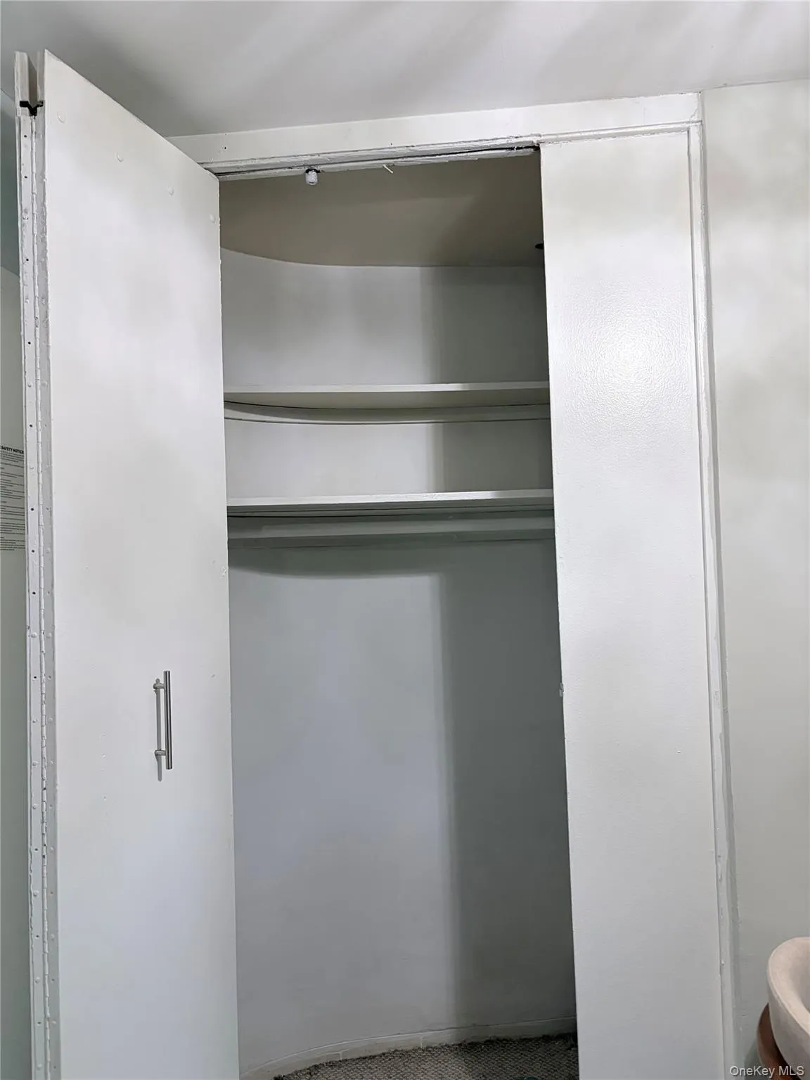 1020 Grand Concourse, New York, NY, 1 Bedroom Bedrooms, 5 Rooms Rooms,1 BathroomBathrooms,Residential Lease,For Rent,Grand Concourse,0,966001 1020 Grand Concourse, New York, NY, 1 Bedroom Bedrooms, 5 Rooms Rooms,1 BathroomBathrooms,Residential Lease,For Rent,Grand Concourse,0,966001